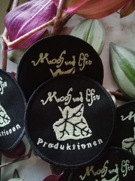 Moos und Efeu Patch glown in the dark